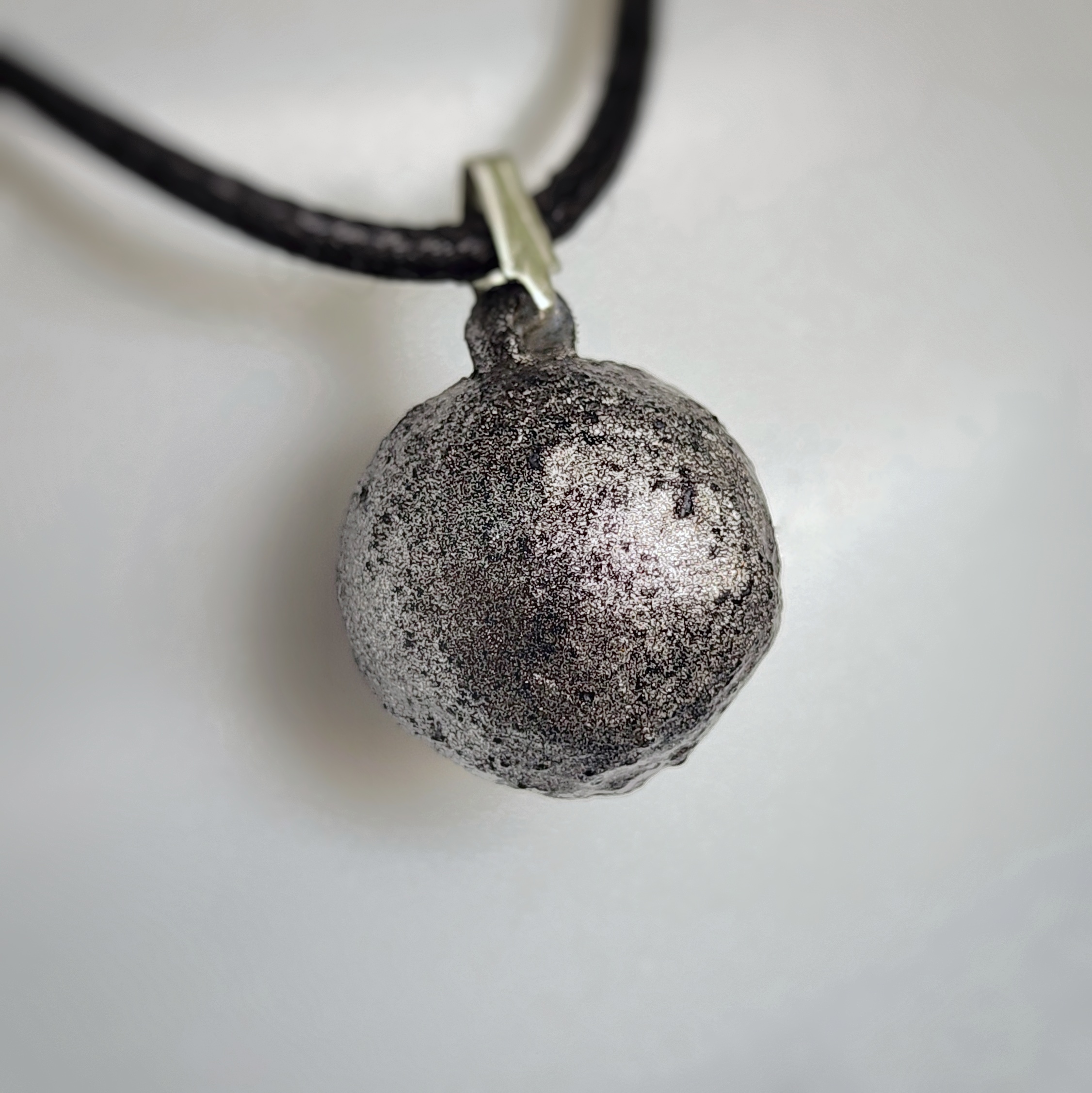 Collar Luna Real 3D